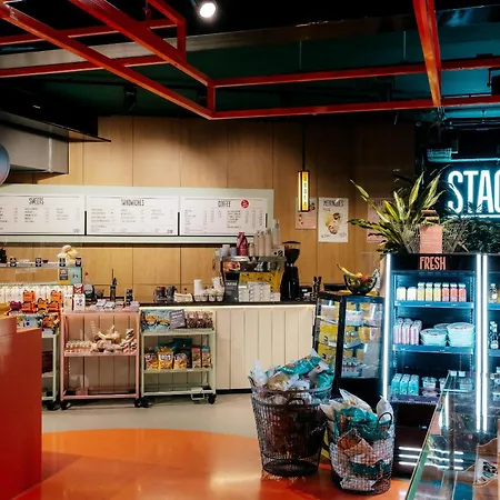 מלון The Social Hub 4*