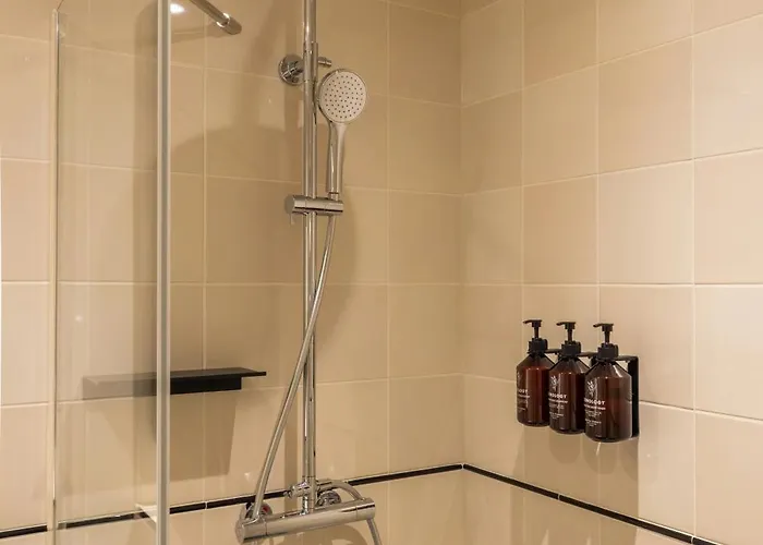 Hotel The Social Hub 4*