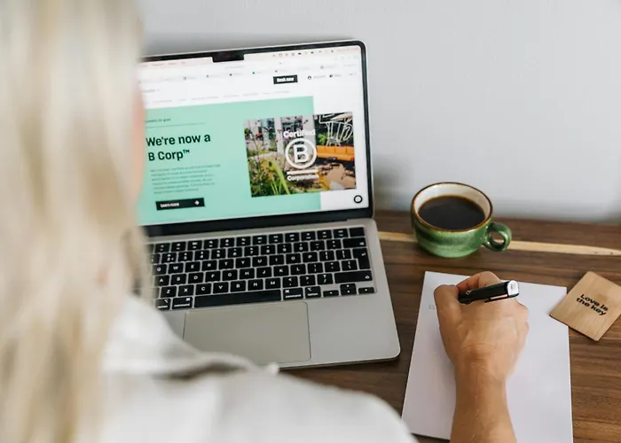 The Social Hub Otel 4*