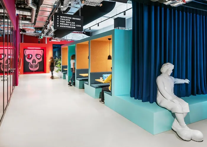 The Social Hub 4* Amsterdam