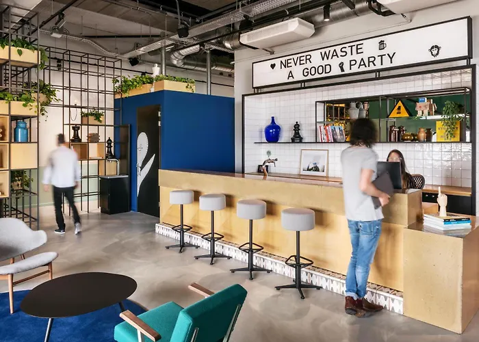 The Social Hub Hotel